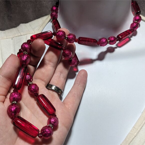 Vintage Pink And Red Beaded Statement Necklace - Picture 8 of 10